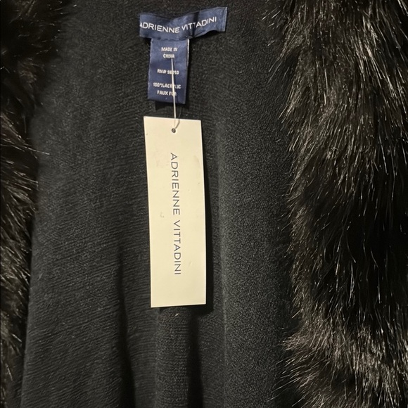 Women  Black Faux Fur Jacket Size OS - Picture 2 of 3